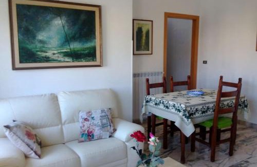 Minturno Apartment | GIRASOLE a due passi dal mare