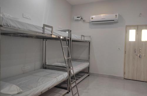 Mathura Apartment | Giri Ashraya