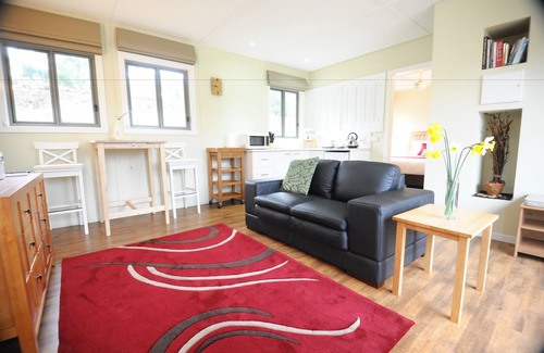 Gisborne Cottage | Gisborne Peak Winery Cottages