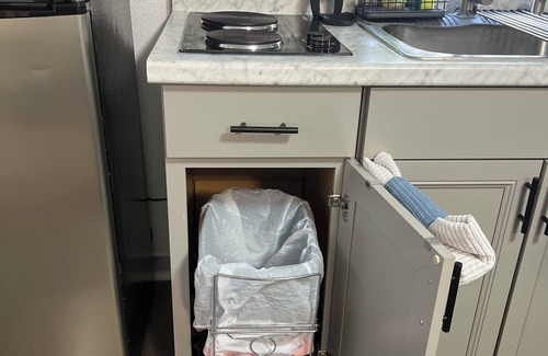 Poinciana Apartment | Giselle's mini house