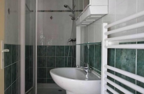 Aslonnes House | 'Gite 2' (4 people), La Balaise