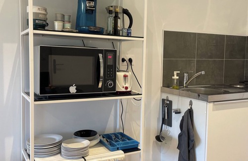 Lorris Apartment | Gîte 2 to 4 pers. Heart of Orleans forest & SPA HAMMAM wellness area