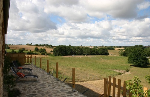 Chambretaud Cottage | Gite 6km from puy du fou with private pool and disabled accessible jacuzzi