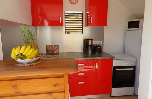 Malendure House | GITE COLIBRI VUE MER - DIRECT BEACH ACCESS - 80 M