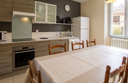 Coulaures Cottage | Gite Coulaures, 4 bedrooms, 7 persons