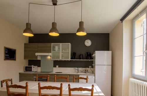 Coulaures Cottage | Gite Coulaures, 4 bedrooms, 7 persons