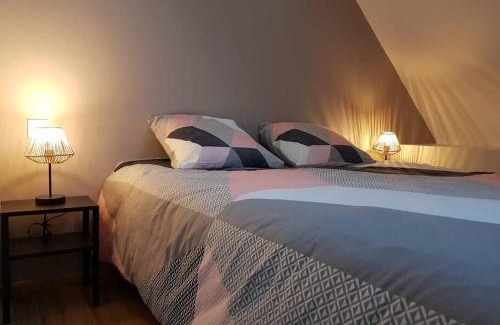 Dole House | Gite du Cours St Mauris Authentique et moderne