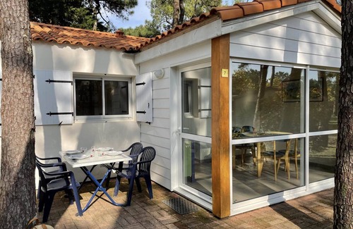 La Faute-sur-Mer Ski Chalet | Gite 2 bedrooms 4 persons