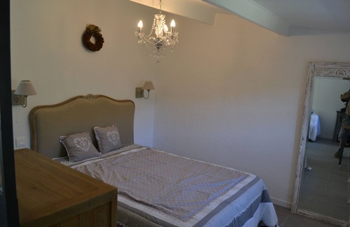 Le Beausset Other | Gite in Mas Provençal, private heated pool, spa, absolute calm