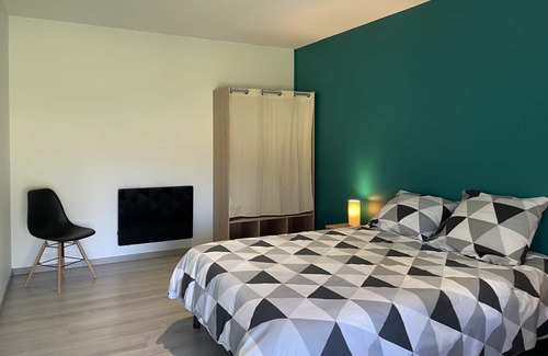 Isle-et-Bardais Cottage | Gite Isle-et-Bardais, 2 bedrooms, 5 persons