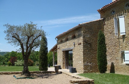 Durfort Villa | Gite L'espeyronis. Villa in the countryside, 22 beds, swimming pool, jacuzzi, pétanque.