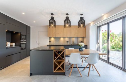 Planguenoual House | Gite La Cour - Sublime Vue mer