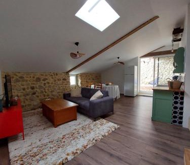 Rosieres Apartment | Gite La Roseiras en Ardèche du sud