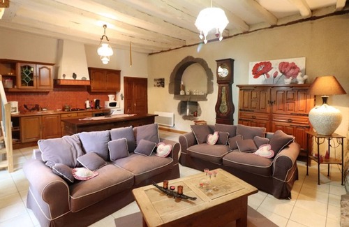 Laroquevieille Cottage | Gite Laroquevieille, 2 bedrooms, 4 persons