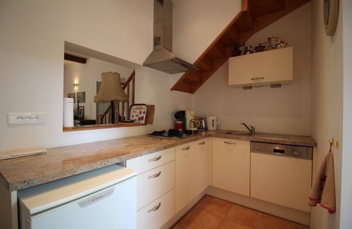 Fanjeaux House | Gîte Lavande: renovated farmhouse with swimming pool and panoramic view of the Pyrenees