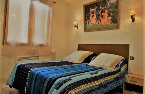 Auriac-du-Perigord Ski Chalet | Gite les Acacias - les gites des hauts de vialot