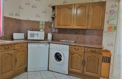 Auriac-du-Perigord Ski Chalet | Gite les Acacias - les gites des hauts de vialot