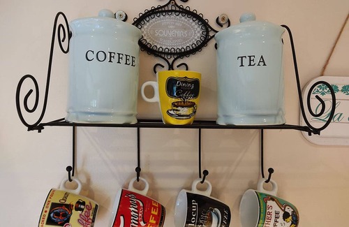 Rouperroux Apartment | Gite Les Hirondelles. Lovely gite, suitable for the disabled.