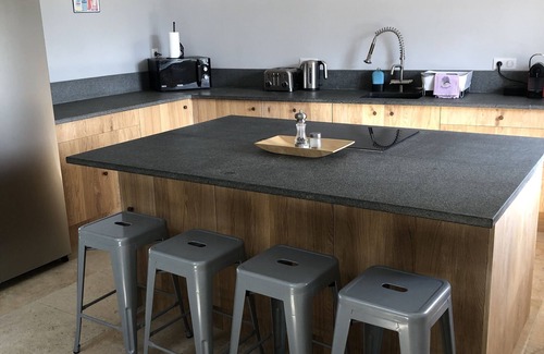 Mane Cottage | Gîte Lou Mas air-conditioned with swimming pool and jacuzzi 6pers quiet Mane en Provence