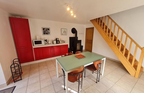 Mont-le-Vignoble Cottage | Gite Mont-le-Vignoble, 2 bedrooms, 4 persons