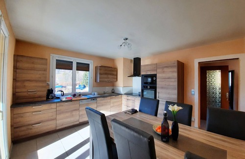 Foncine-le-Haut Apartment | GITE PERCE NEIGE HAUT JURA CALM AND WARM.