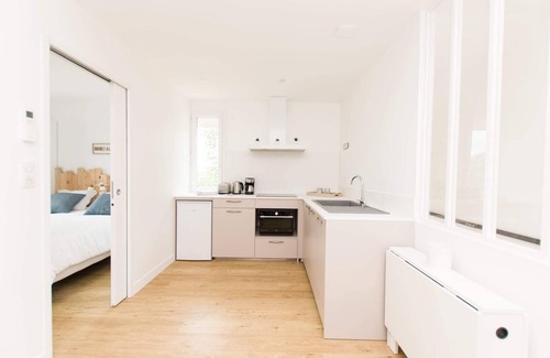 Pujaudran Cottage | Gîte Pujaudrine, 2 rooms, air-conditioned with terrace for 1 to 4 people - shared outdoor swimming pool