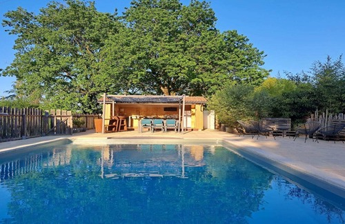 Pujaudran Cottage | Gîte Pujaudrine, 2 rooms, air-conditioned with terrace for 1 to 4 people - shared outdoor swimming pool