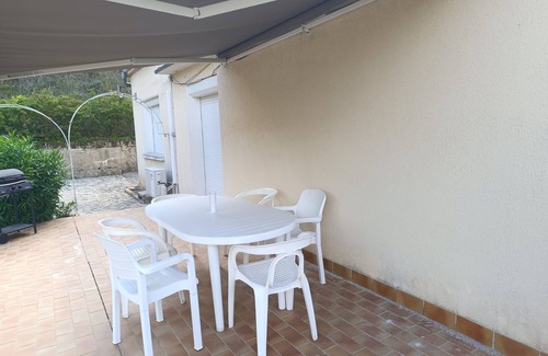 Aouste-sur-Sye House | Gite Saint Alban