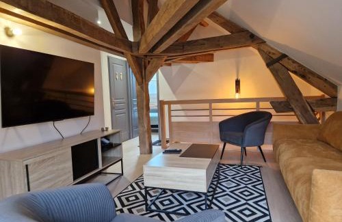 Rupt-sur-Moselle Apartment | Gite spa atypique, Vosges, chez Bubu, école rénovée bain nordique et nature