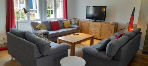 Audinghen House | Gite Troubadour - Cap Gris Nez - piscine