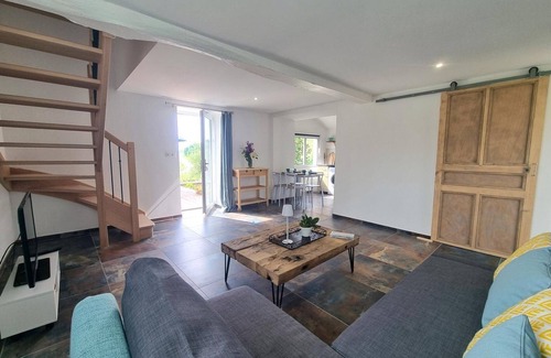 Villemontais Cottage | Gite Villemontais, 1 bedroom, 2 persons