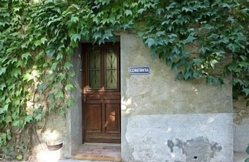 Le Somail House | Gite With Private Pool And Vineyard Views on Canal du Midi