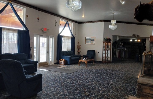 Santa Rita Hotel | Glacier Gateway INN