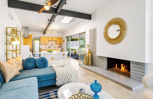 Racquet Club Estates House | Glamour Manor: Ultra-luxe PS Glam