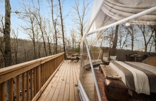 Wardensville House | Glamping Dome w Hot Tub Fire Pit & River Access