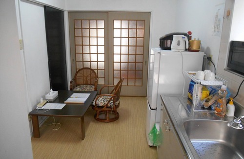 Asahi House | Glamping House with a large garden, 5 minute walk from the station, directly connected to Osaka station and close to everywhere.