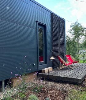 Jimlin Other | Glamping pod zámkem