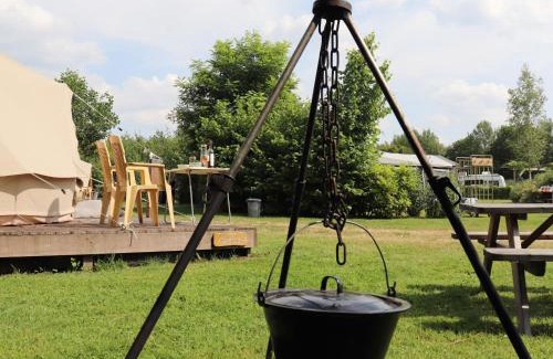 Twijzel Other | Glamping Tent in Twijzel near Nature
