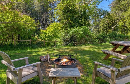 Eastsound RV Rental | Glamping Tent with Partial Ocean Views - 1 min walk to beach!