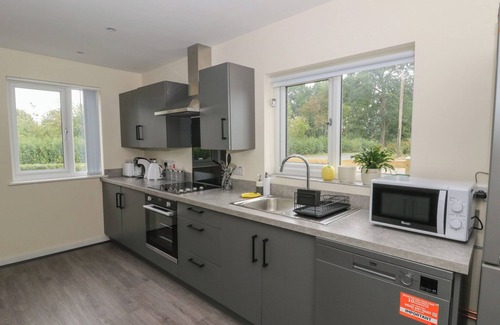 Gwystre Cottage | GLANDWR HOUSE, with a garden in Llandrindod Wells
