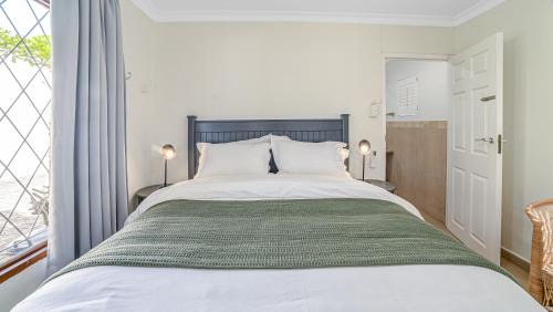 Umhlali Beach Apartment | Gleisner Hospitality -Saw Sea