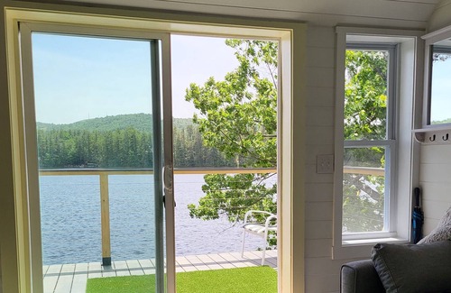 Goffstown House | Glen Lake Retreat! - Beautifully Updated Lakefront Home