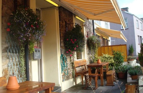 Goodwick Hotel | Glendower Hotel