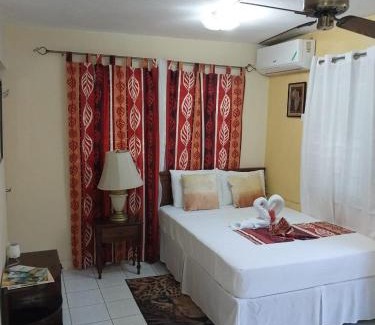 New Kingston Apartment | Glenhope Cottage