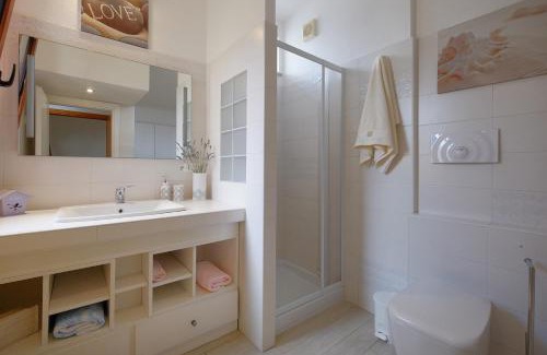 Teulada Apartment | Glicine e sole