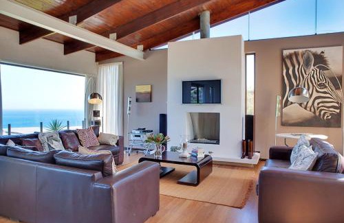 Sunset Beach Apartment | Glitter Bay