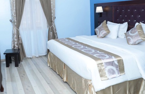 Owerri Hotel | Glo-ran Hotel and Event Place