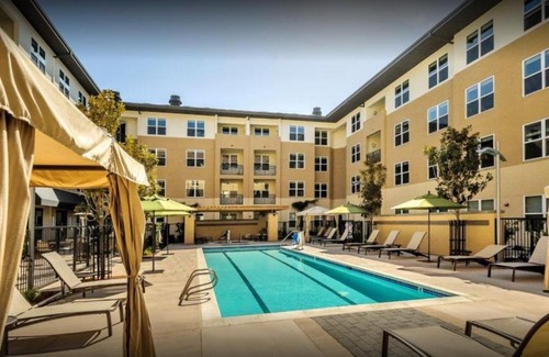 Pilgrim - Triton Apartment | Global Luxury Suites Foster City
