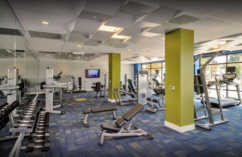 Pilgrim - Triton Apartment | Global Luxury Suites Foster City