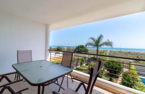 Playa de Almarda House | Global Properties, Adosado en primera linea de playa con vistas al mar